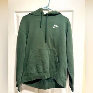 NIKE GREEN HOODIE GOOD CONDITION